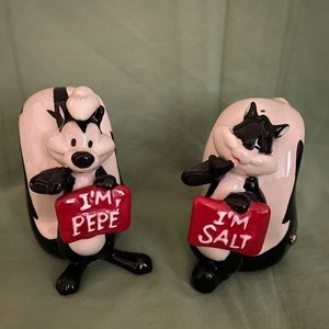 Pepe Le Pew and Penelope Salt and Pepper Shaker